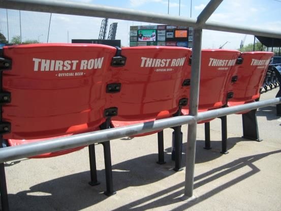 CD009 - Custom Decal for Entertainment