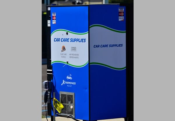 cd045 - Custom Graphics for Car Wash