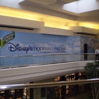 WM034 - Custom Wall Mural for Retail