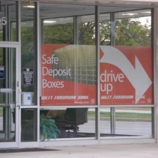 WIN013 - Custom Window Graphic for Banking & Finance