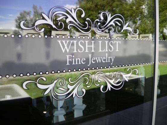 WIN263 - Custom Window Graphic for Retail