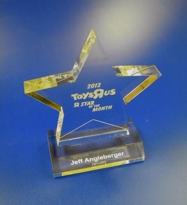 AT005 - Custom Award for Retail