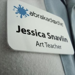 BN005 - Custom Badges & Name Plates for Education