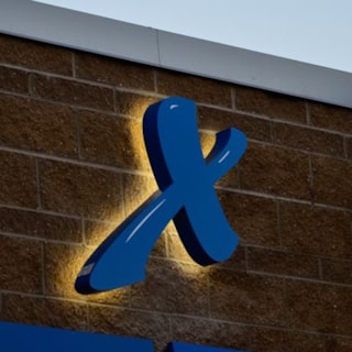 cl034 - illuminated-signage-channel-letters-affiliatename-cl034