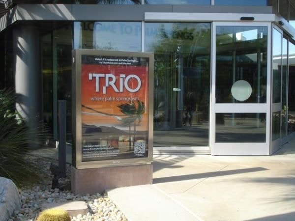 LB026 - Custom Lightbox for Entertainment