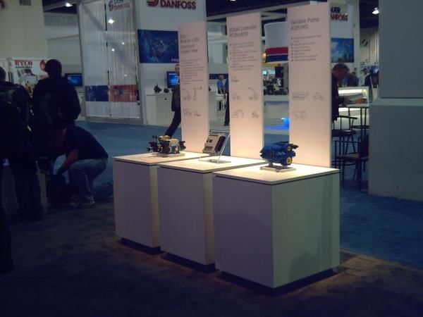 KIO004 - Custom Kiosk for Manufacturing