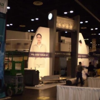 MOD052 - Custom Trade Show Exhibit for Manufacturing