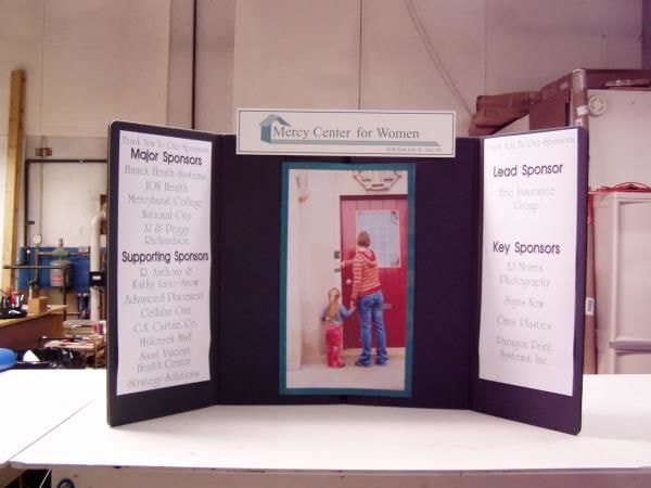 TD003 - Custom Table Top Display for Non-Profits & Associations 