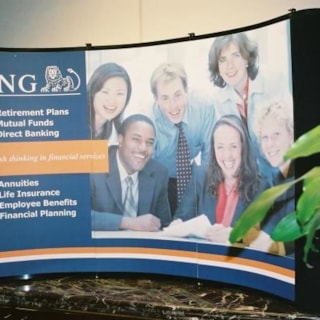 TD006 - Custom Table Top Display for Banking & Finance