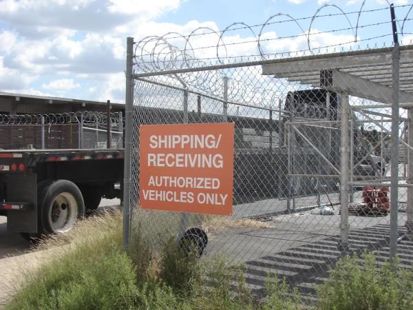 SAFE023 - Custom Safety Signage for Manufacturing