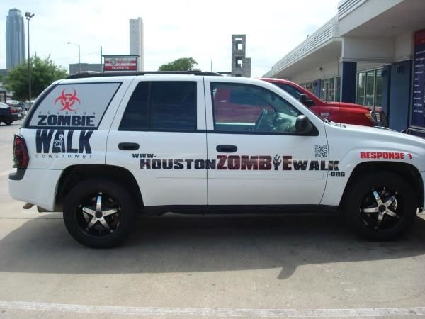 VL163 - Custom Vehicle Lettering for Entertainment