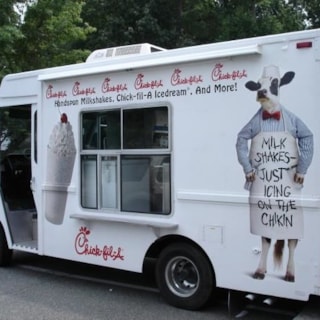 VL198 - Custom Vehicle Lettering for Restaurant