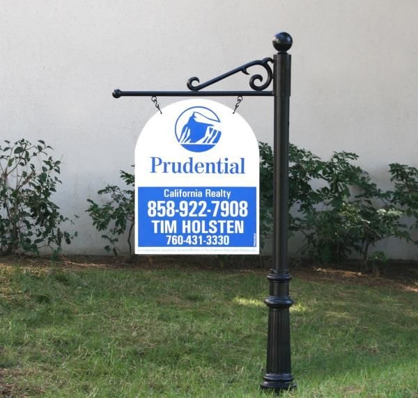 SP024 - Custom Sign Post