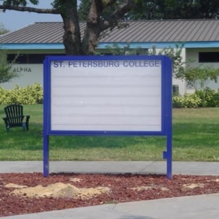 CLS004 - Custom Changeable Letter Sign for Education