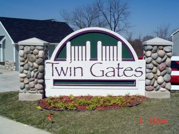 MON005 - Custom Monument Sign for Property Management