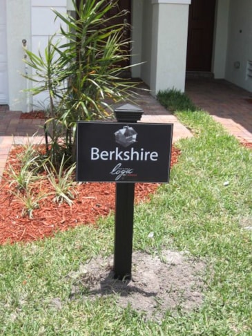 POST181 - Custom Post & Panel for Real Estate