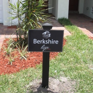 POST181 - Custom Post & Panel for Real Estate