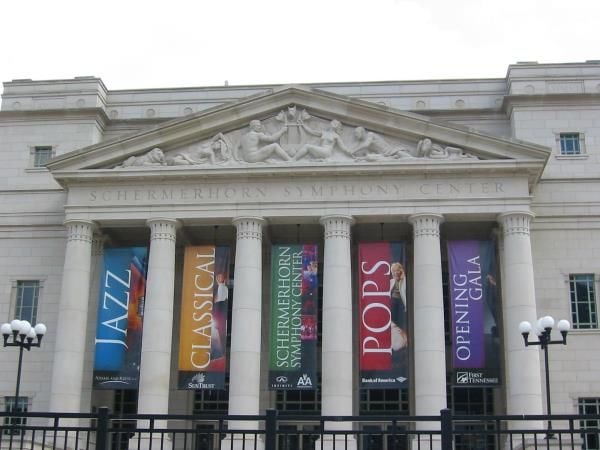 VB005 - Custom Vinyl Banner for Entertainment