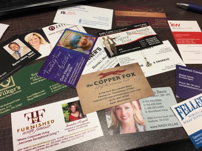 Custom Business Cards & Stationery