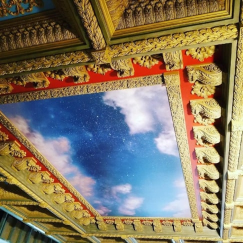 Ceiling Graphics & Displays