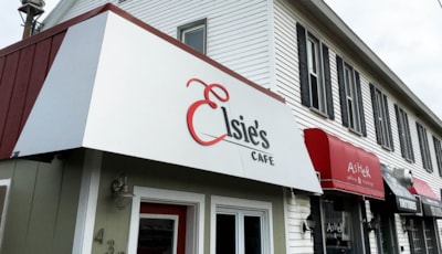 The Ultimate Retail Signage Checklist: Maximize Your Store's Potential