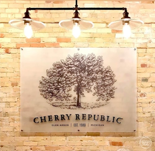 3D Signs & Dimensional Lettering