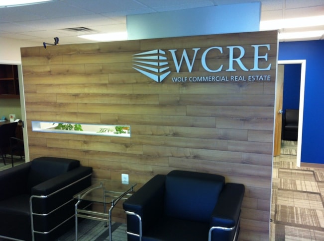 3D Signs & Dimensional Lettering