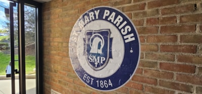 Four Benefits of Vinyl Graphics