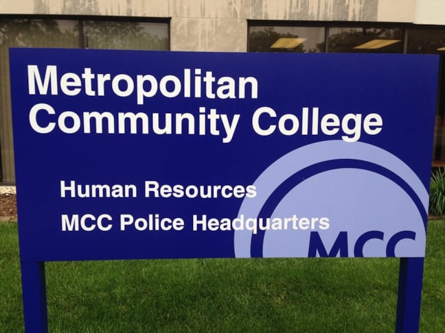 School & University Event Signs