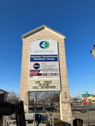 Pylon & Pole Signs | Healthcare