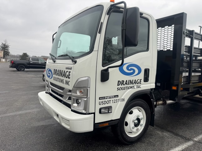 Vehicle Graphics & Lettering