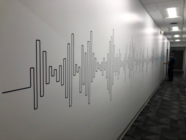 Wall Murals & Graphics