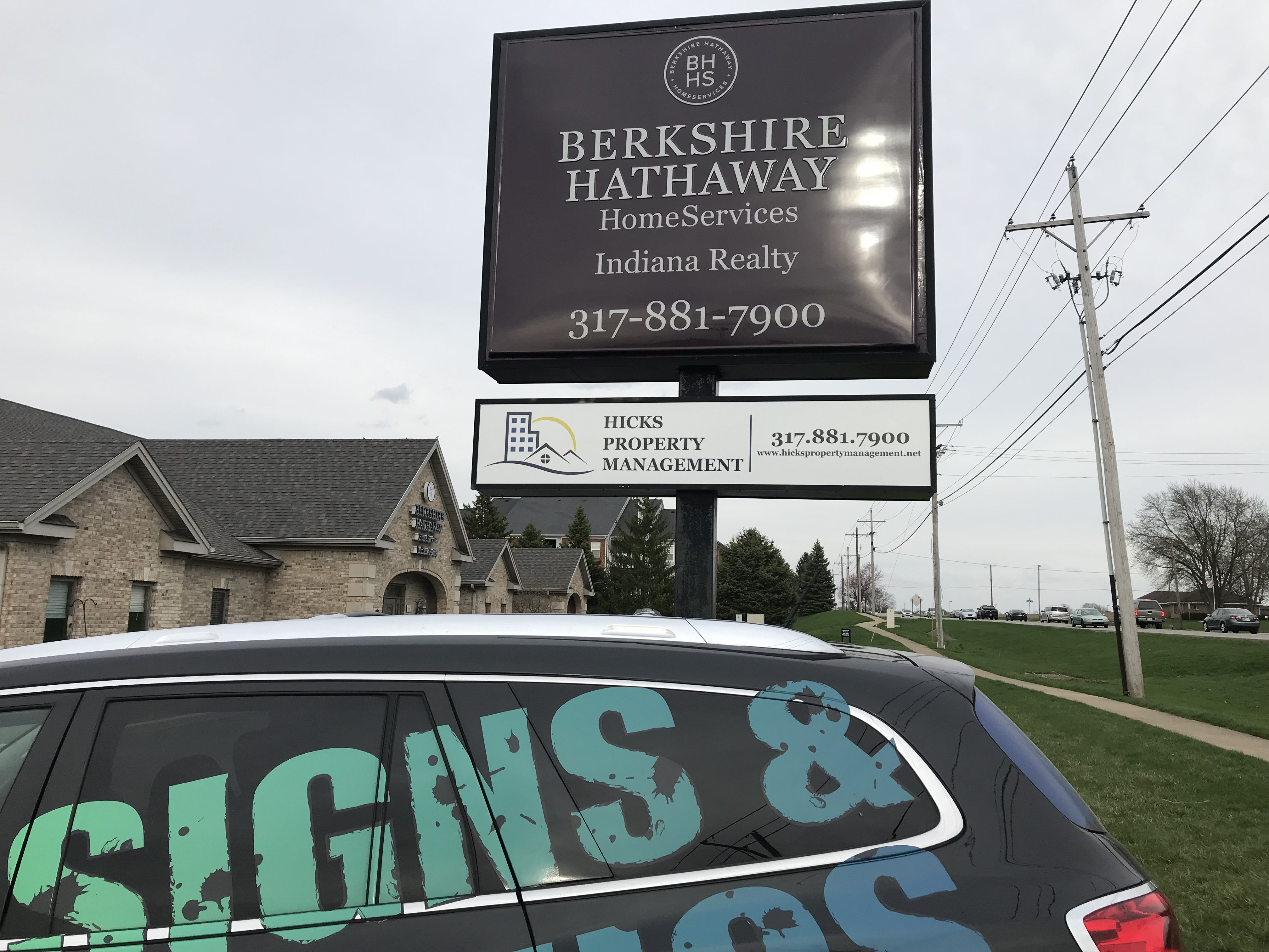 Pylon Sign Face Renewal in Greenwood IN