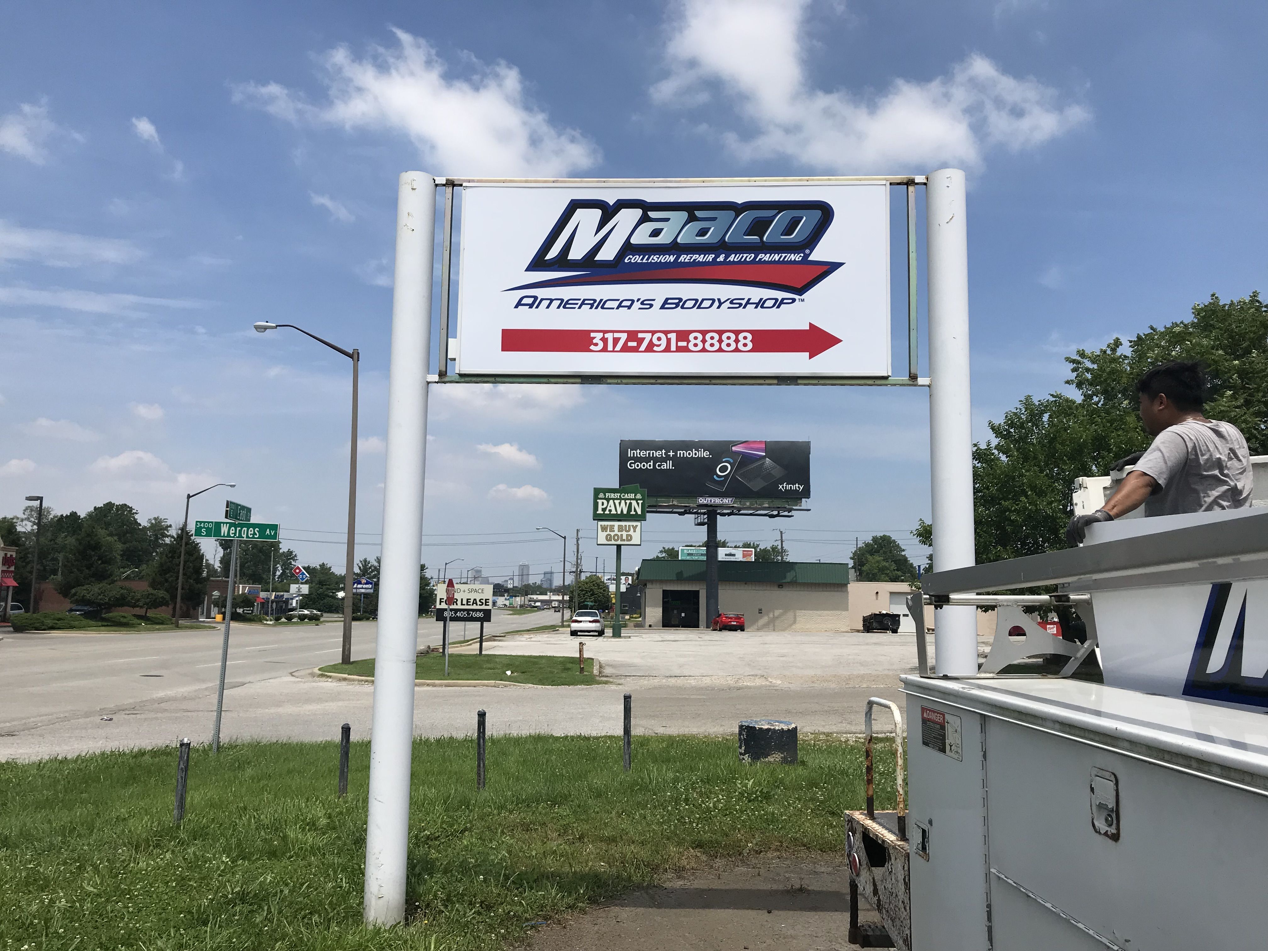 Pylon Sign Face Renewal in Indianapolis, IN 