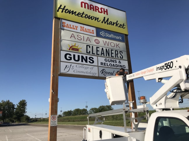 Pylon Sign Face Renewal in Plainfield IN