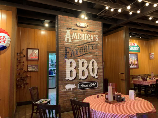 Wall Graphics for Famous Daves in Greenwood IN
