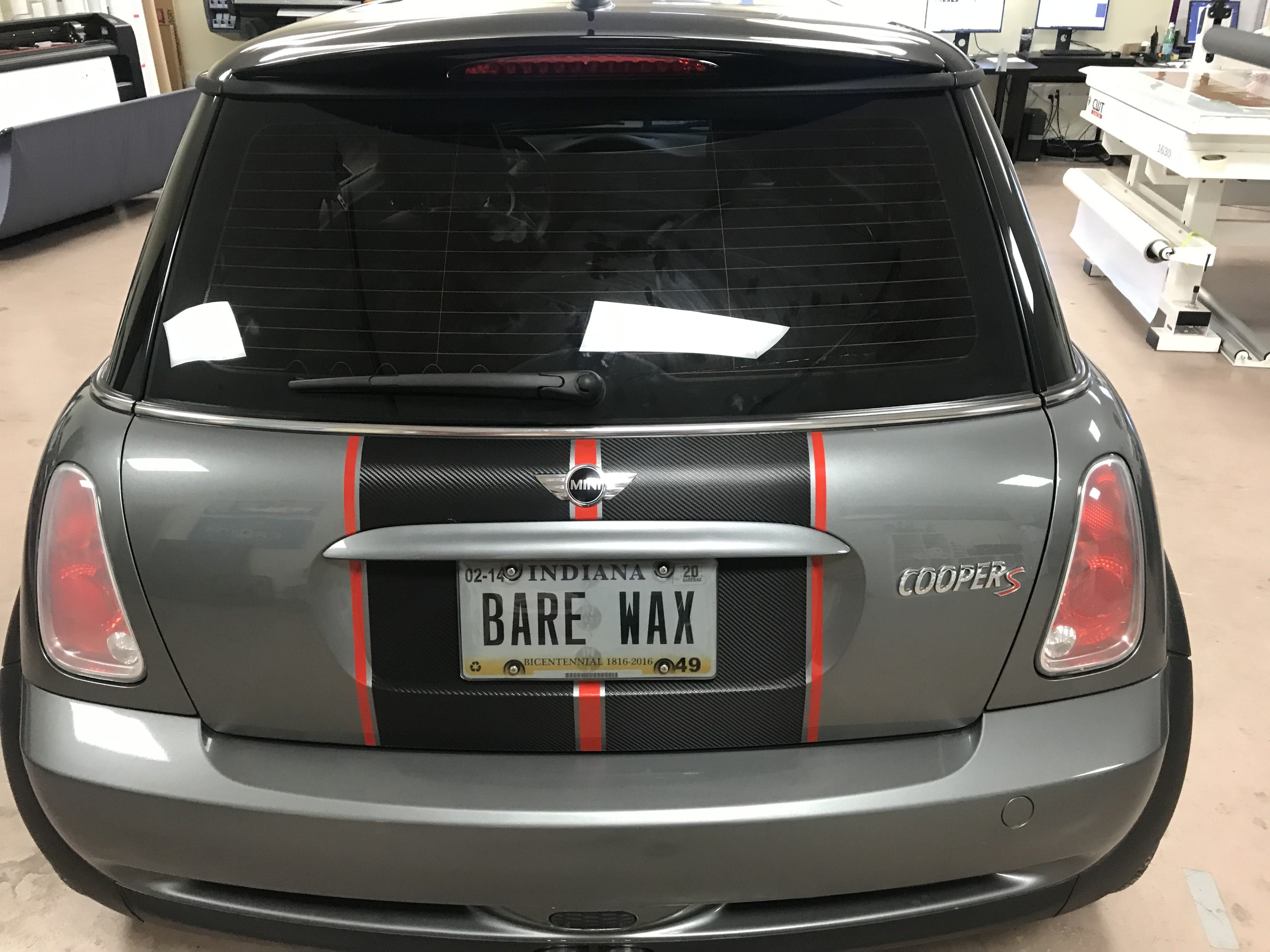 Stripe, Graphic installation