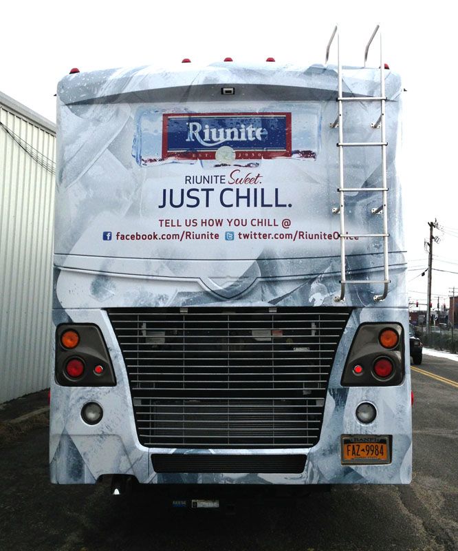 Riunite Bus Wrap Back