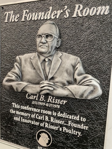 Rissers Poultry_Bas Relief Plaque_ Aluminum_12x16_148212