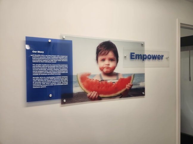 Wall Murals & Graphics