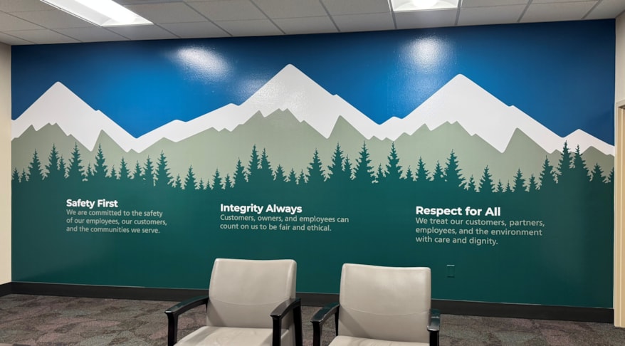 Wall Murals & Graphics