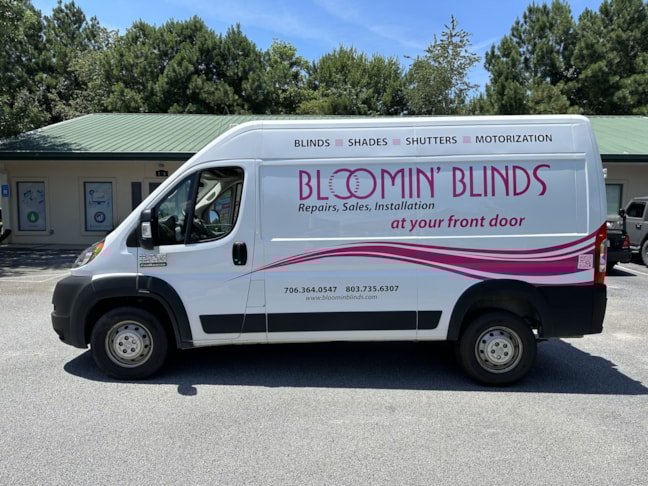 Vehicle Graphics & Lettering