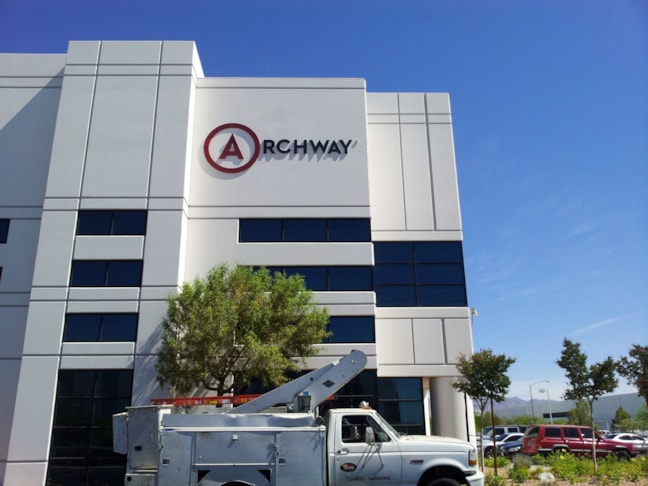 Frontlit Channel Letters