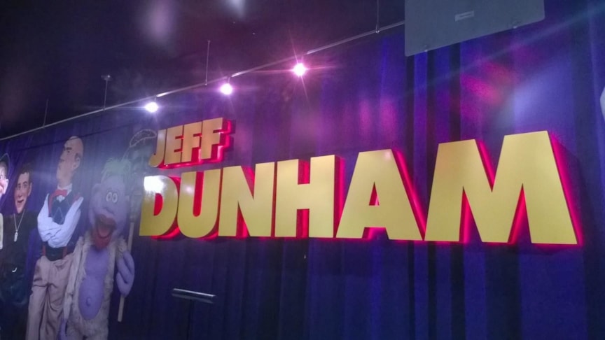 Halo Lit Channel Letters Ceasars Palace Coloseum Event Las Vegas