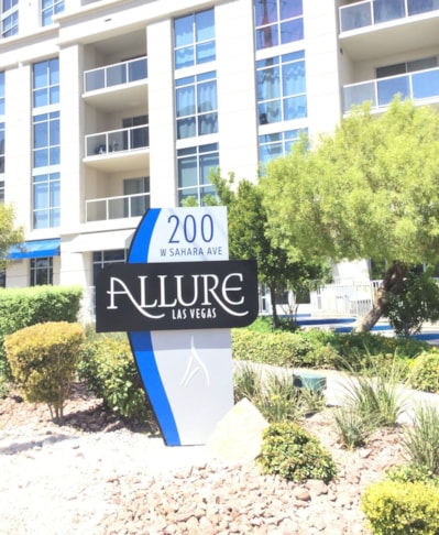 Exterior & Outdoor Signage | Property Management and Apartment Signs