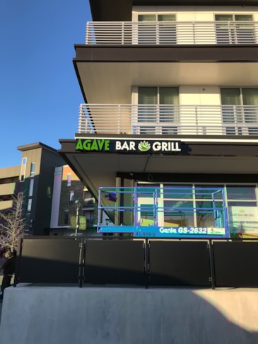 3D Signs & Dimensional Letters & Logos