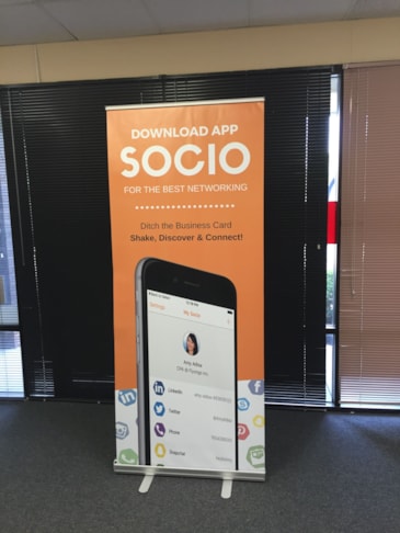 Retractable Banners, Pop-Up Banners and Stands | Professional Services