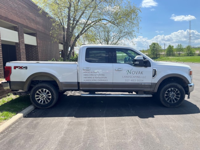 Vehicle Graphics & Lettering