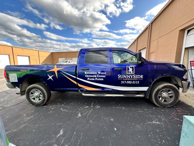 Vehicle Graphics & Lettering