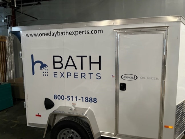 Vehicle Graphics & Lettering